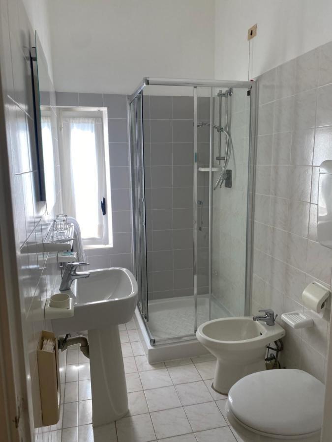 Hotel Nettuno Diano Marina Eksteriør bilde