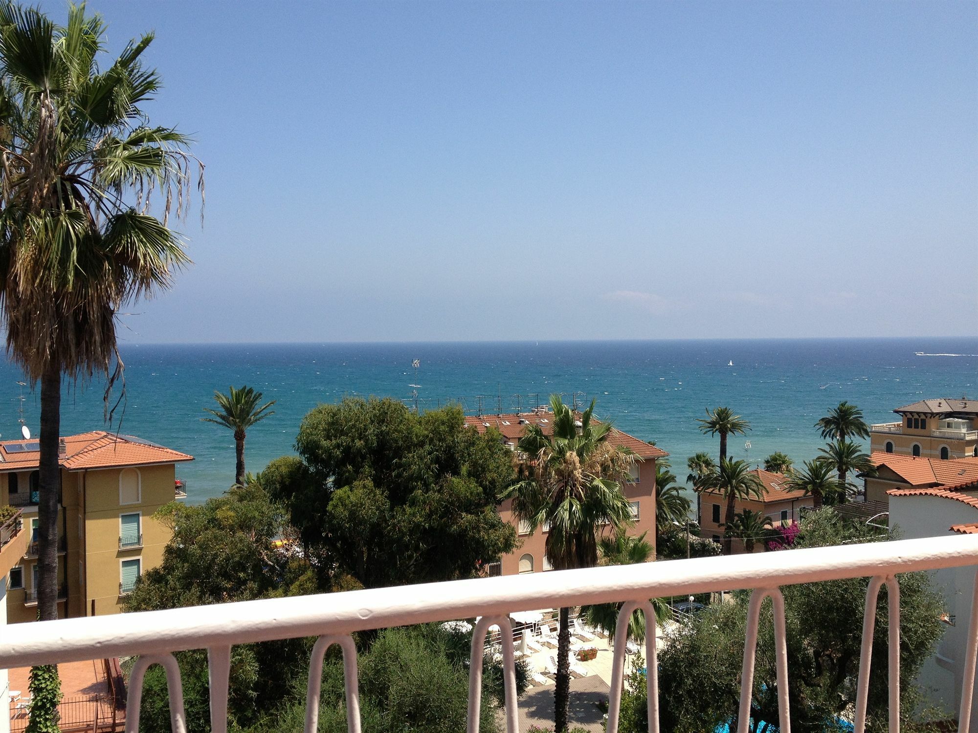 Hotel Nettuno Diano Marina Eksteriør bilde