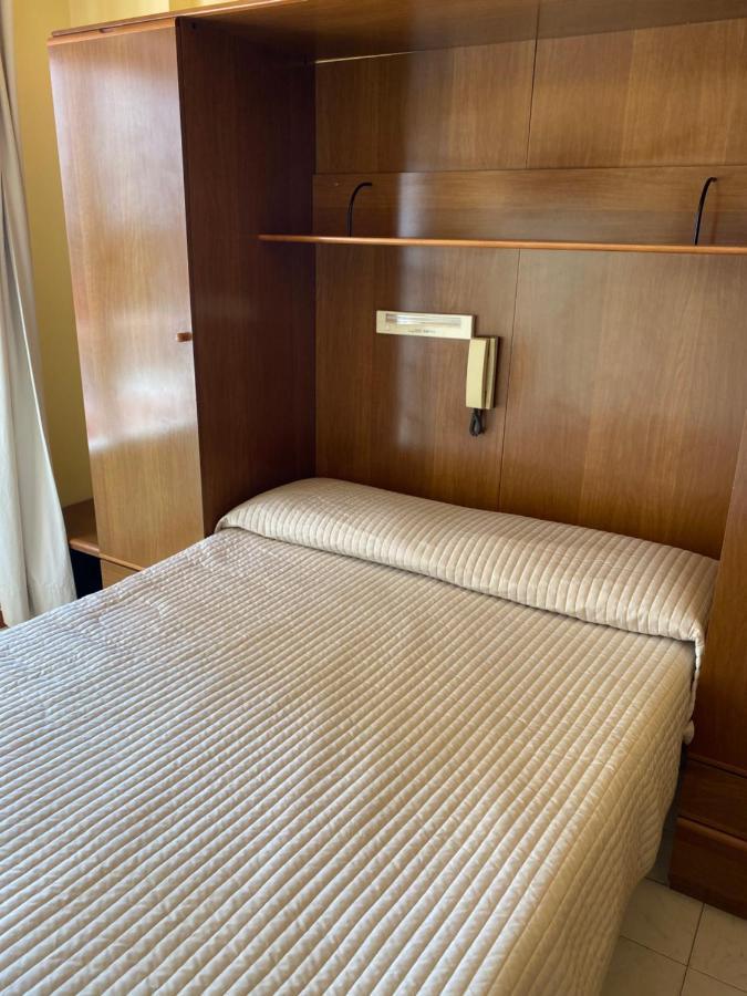 Hotel Nettuno Diano Marina Eksteriør bilde